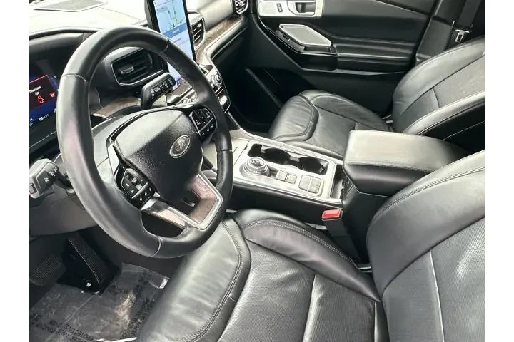 $39990 : Ford Explorer 2022 Platinum image 10