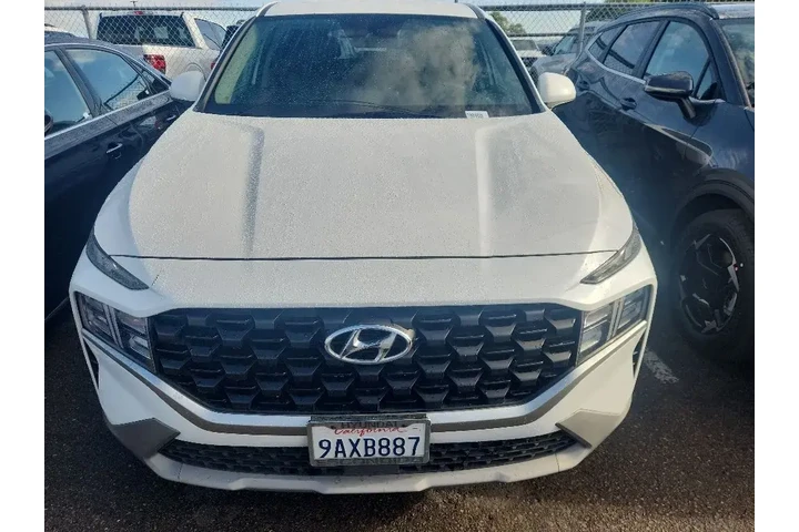 $18361 : Hyundai SANTA FE 2022 SE 4dr image 2