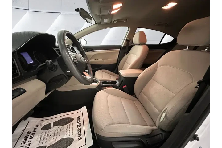 $10901 : Hyundai ELANTRA 2019 SE 4dr image 7