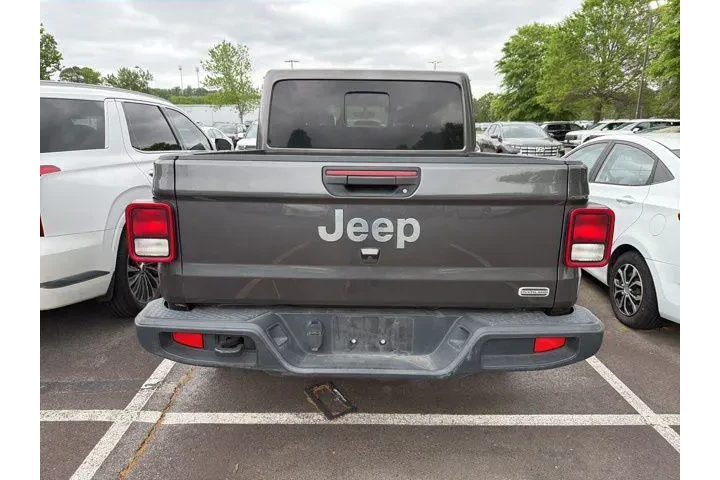 $31489 : Jeep Gladiator 2023 4x4 Over image 5