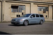$13988 : 2007 V70 R thumbnail