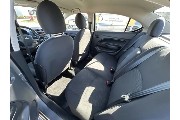 $6900 : 2017 Mirage G4 ES image 10