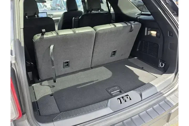 $34990 : Ford Explorer 2023 AWD Timbe image 6