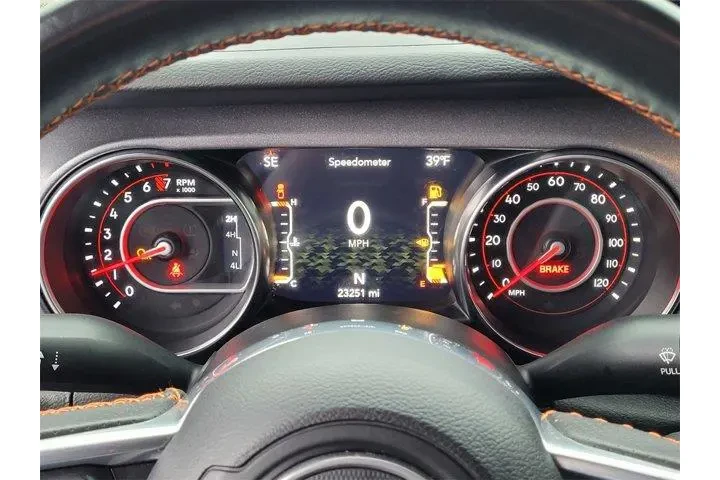 $38988 : Jeep Gladiator 2022 4x4 Moja image 10