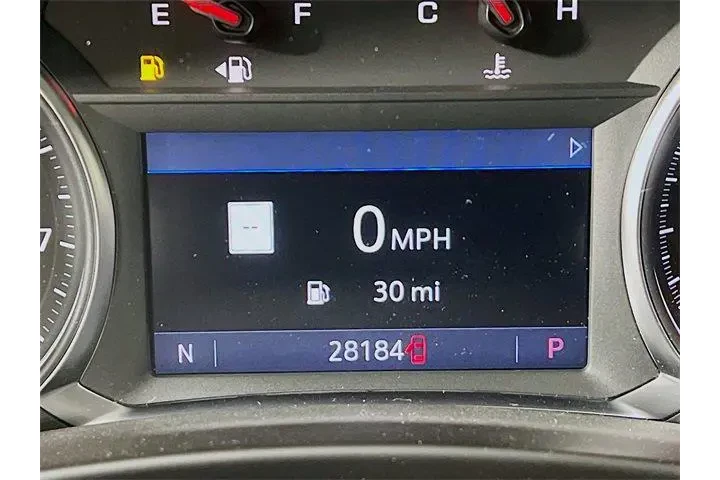 $28975 : GMC Terrain 2023 SLT 4dr SUV image 9