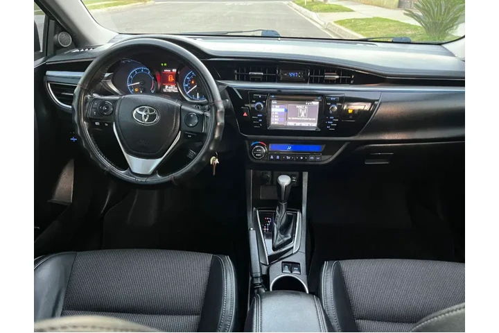 $3900 : Toyota Corolla S 2015 image 6