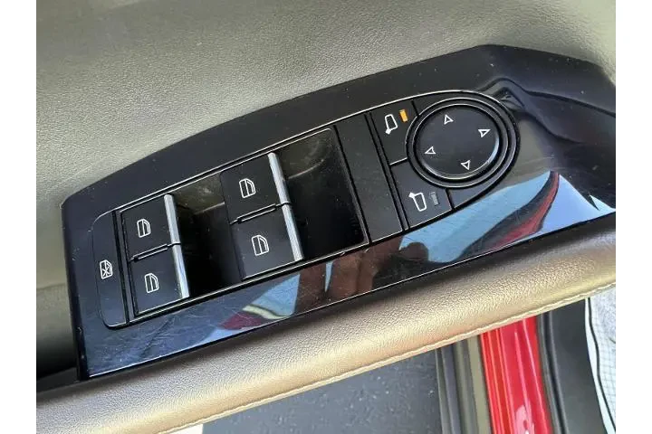 $23999 : Mazda CX-30 2023 AWD 2.5 S P image 9