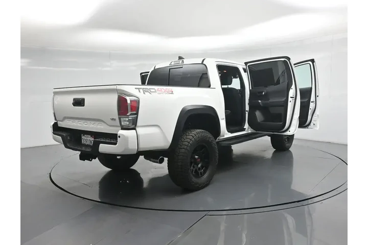 $39958 : Toyota Tacoma 2022 4x4 TRD P image 6