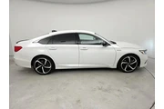 $28998 : Honda Accord Hybrid 2022 Spo thumbnail