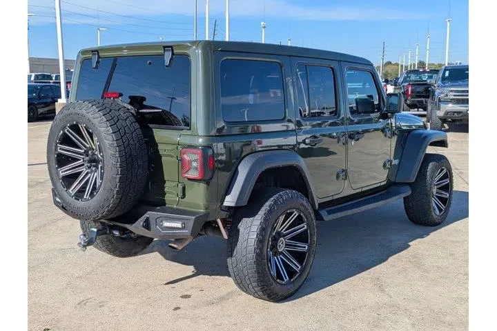 $19495 : Jeep Wrangler Unlimited 2021 image 3