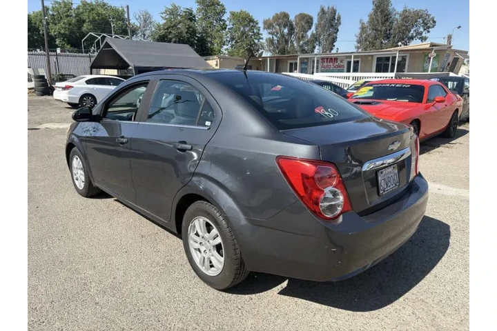 $6999 : 2013 Sonic LT Auto image 6