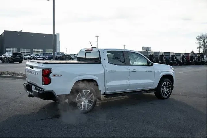 $39877 : Chevrolet Colorado 2024 4x4 image 10