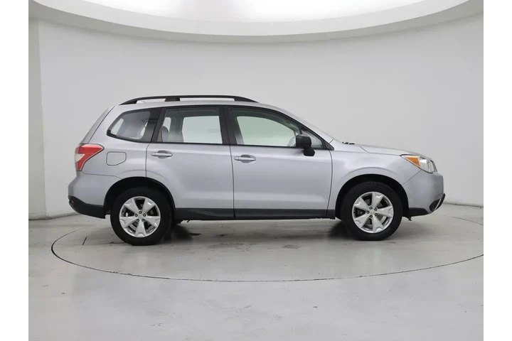 $15998 : Subaru Forester 2016 AWD 2.5 image 7