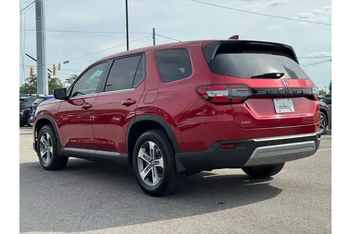 $37999 : Honda Pilot 2024 AWD EX-L 4d image 9