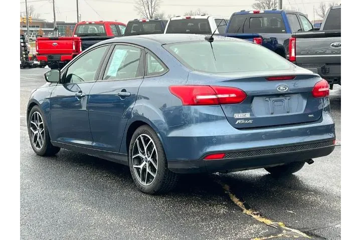 $13995 : Ford Focus 2018 SEL 4dr Seda image 9