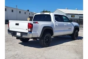$32000 : Toyota Tacoma 2023 4x2 TRD O thumbnail