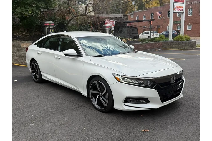 $15995 : 2018 Accord Sedan Sport 1.5T image 4