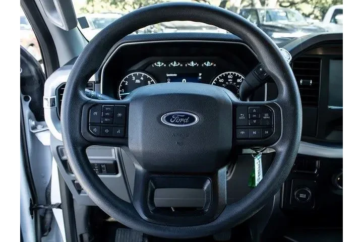 $30999 : Ford F-150 2023 4x2 XLT 4dr image 9