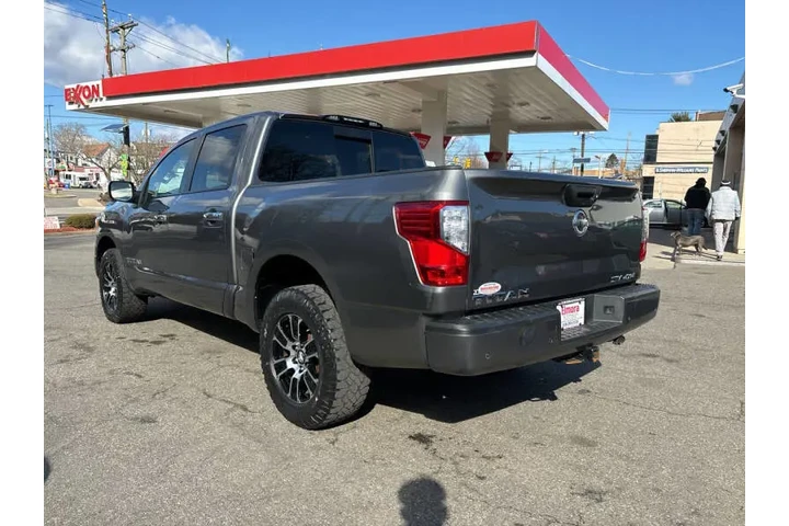 $21499 : 2021 Titan SV image 5