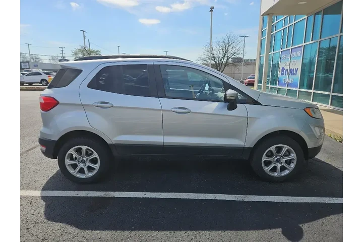 $15775 : Ford EcoSport 2022 AWD SE 4d image 9