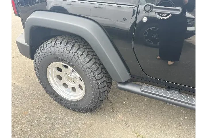 $20800 : Jeep Wrangler JK 2018 4x4 Sp image 4