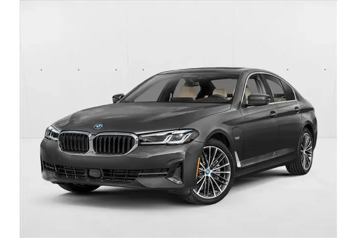 $39082 : BMW 5 Series 2023 530e 4dr S image 1