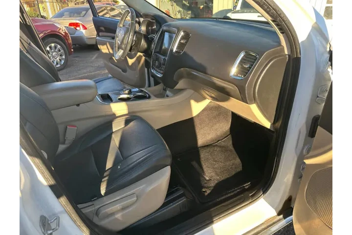 2015 Durango SXT image 7