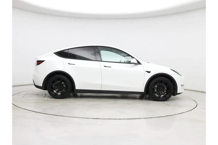 $30998 : Tesla Model Y 2022 AWD Long image 7