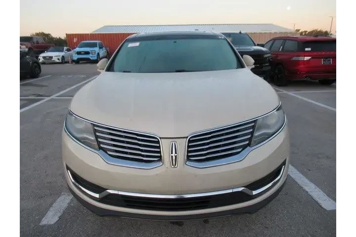 $17411 : Lincoln MKX 2016 Reserve 4dr image 2