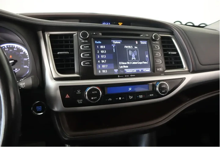 $25999 : Toyota Highlander 2018 XLE 4 image 5