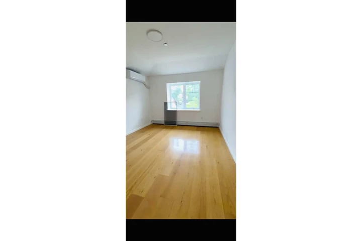 $3680 : flushing apartamento 4 cuartos image 2