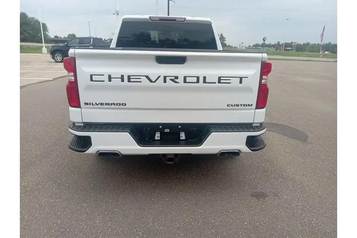 $19000 : 2021 Silverado CUSTOM 4x4 image 4