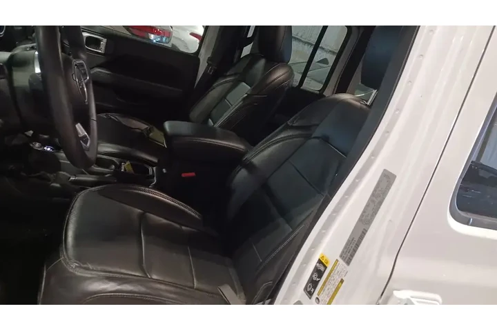 $32534 : Jeep Wrangler 2023 4x4 Sahar image 5