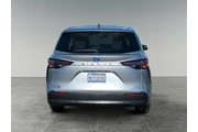 $38484 : Toyota Sienna 2024 LE 8-Pass thumbnail
