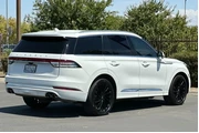 $39286 : Lincoln Aviator 2022 AWD Res thumbnail