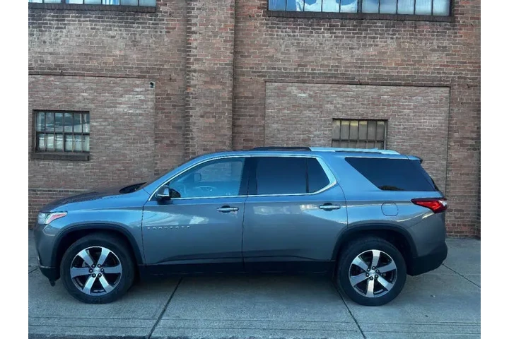$15500 : 2018 Traverse LT Leather image 7