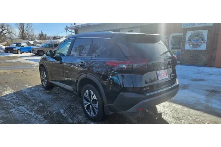 $19990 : 2023 Rogue SV image 7