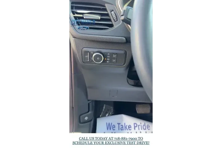 $24998 : Ford Escape 2022 AWD SEL 4dr image 8