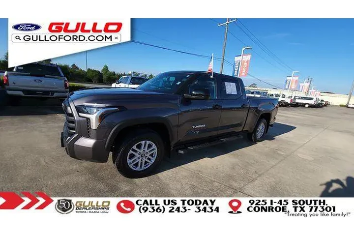$39893 : Toyota Tundra 2022 4x4 SR5 4 image 4
