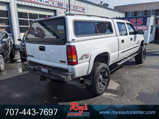 2003 Sierra 2500 SLT Diesel 4 image 8