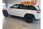 $29962 : Jeep Grand Cherokee 2023 4x4 thumbnail