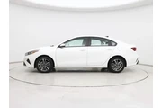 $17998 : Kia Forte 2024 LXS 4dr Sedan thumbnail
