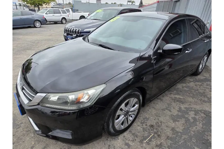 $12995 : 2013 Accord LX image 6