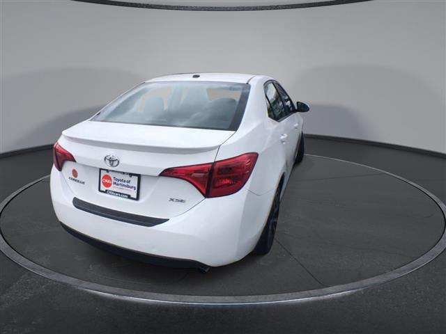 $19600 : PRE-OWNED 2018 TOYOTA COROLLA image 8