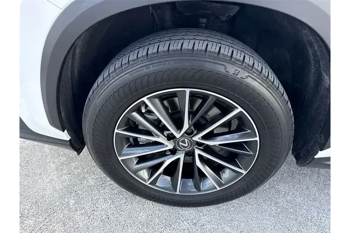$34588 : Lexus NX 250 2023 4dr Crosso image 10