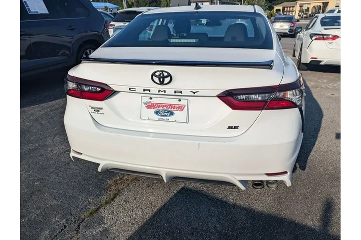 $27491 : Toyota Camry 2023 SE 4dr Sed image 10