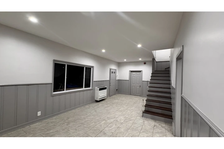 $3800 : Casa  4 Recámaras 2 Baños image 2