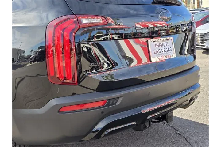 $22795 : Kia Telluride 2021 AWD SX 4d image 9
