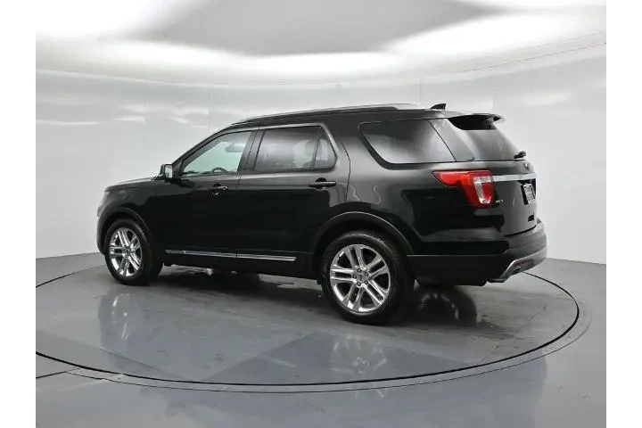 $18298 : Ford Explorer 2017 XLT 4dr S image 7