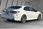 $25800 : Toyota Camry 2024 SE Nightsh thumbnail